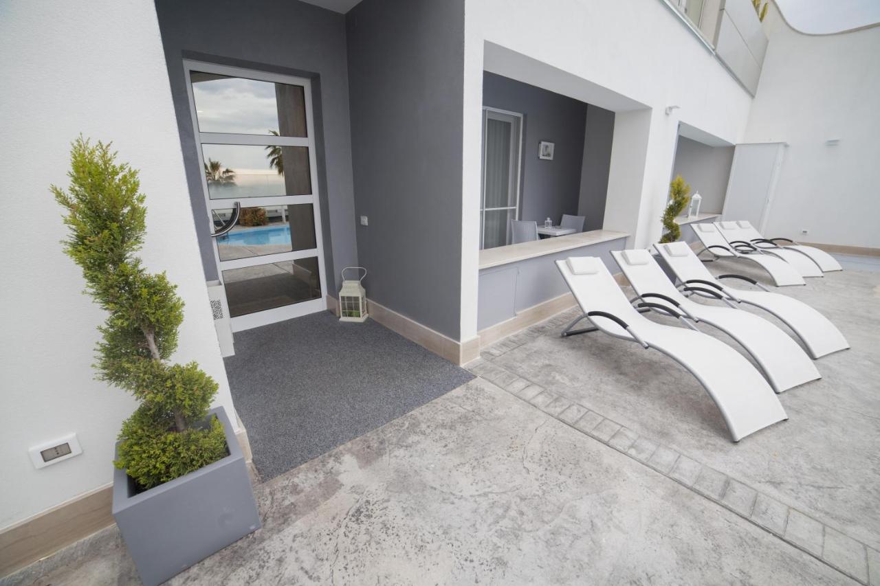 Residence del sole Manfredonia Exterior foto